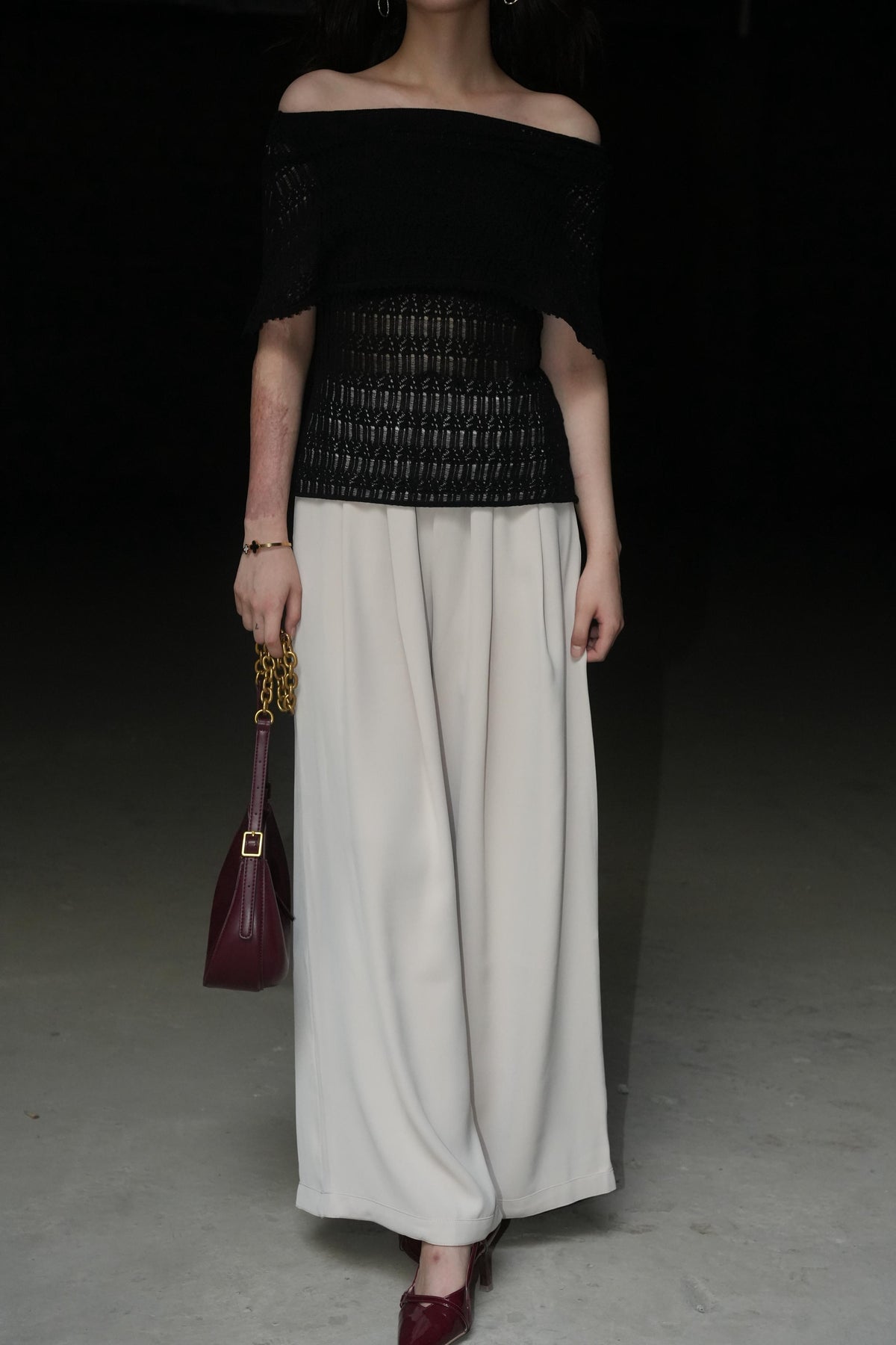 Off-White Pleated Wide-Leg Trousers