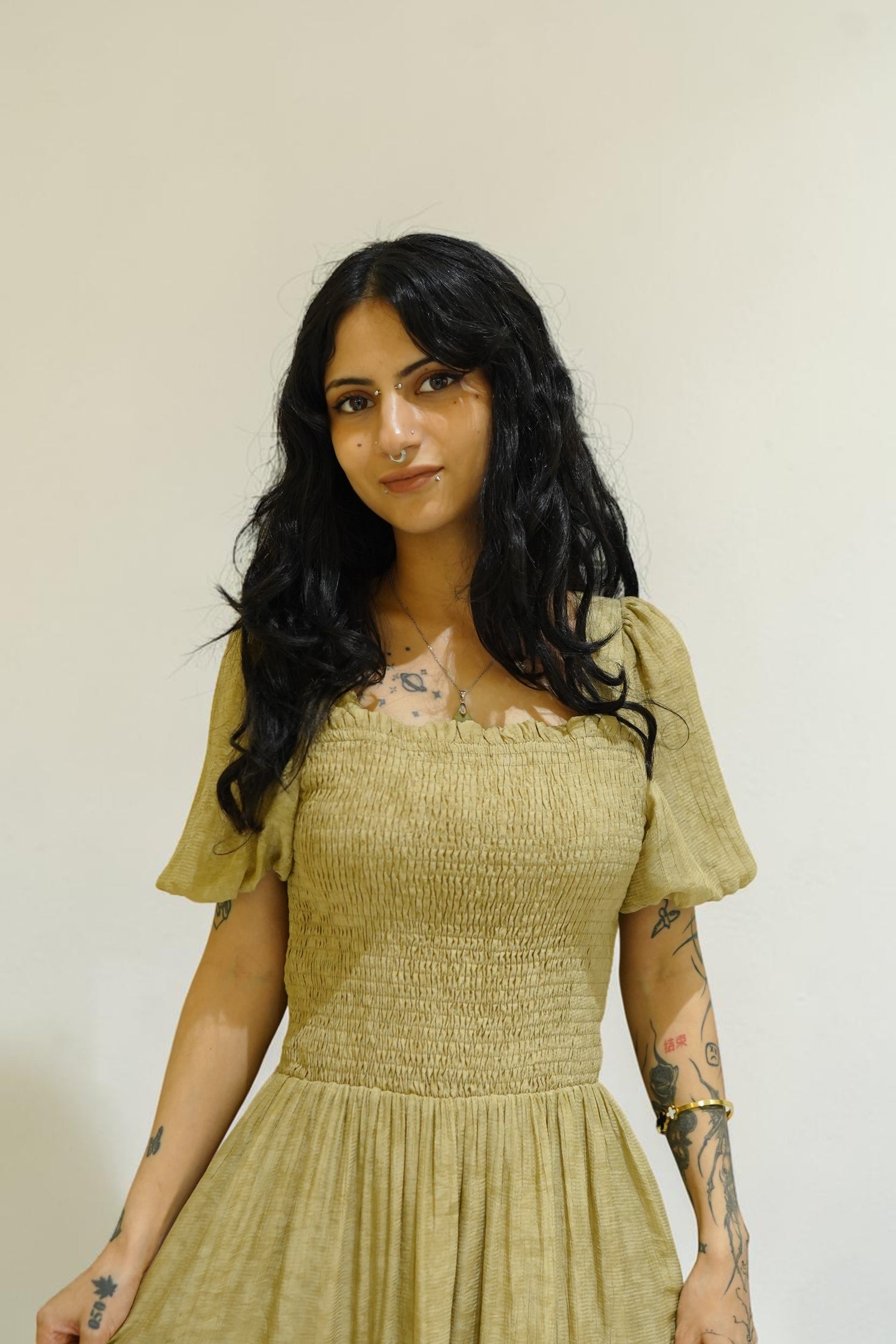 Seraphina Smocked Midi Dress – Olive Gold