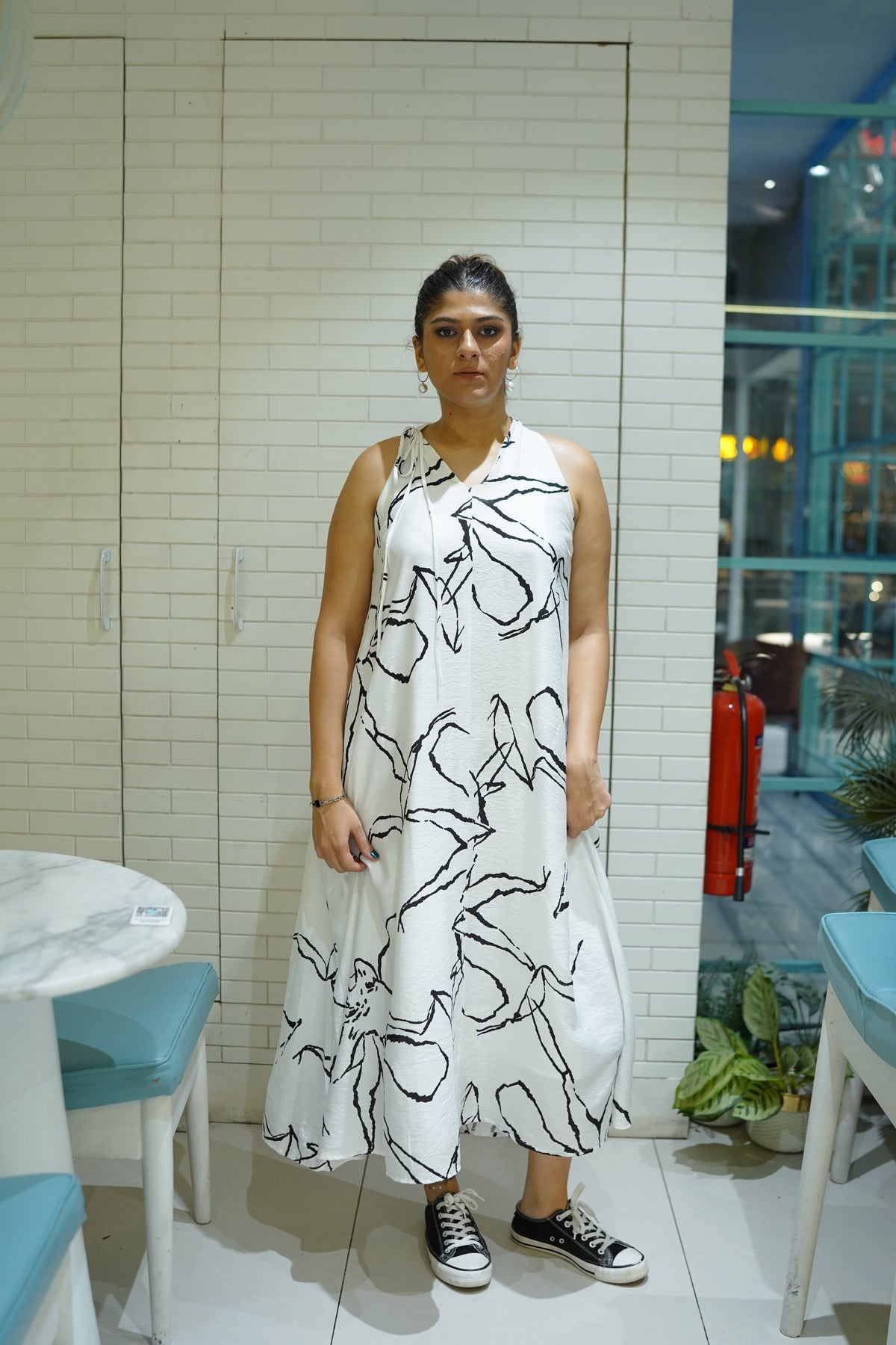 Nova Abstract Dress – Monochrome