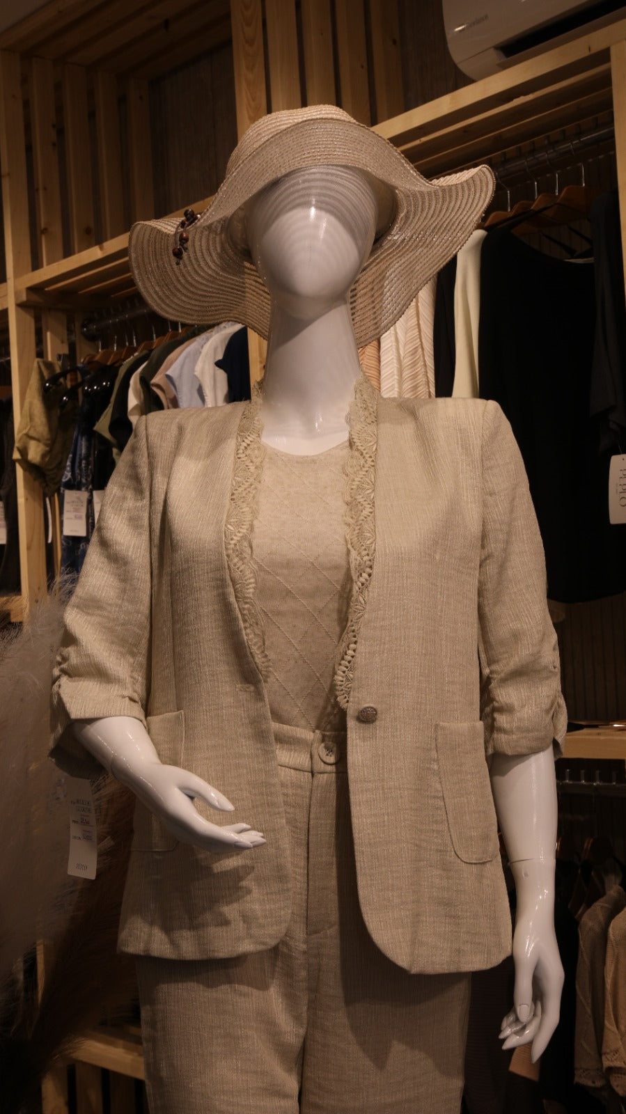 Luxe Grey Blazer Set – Lace Dress